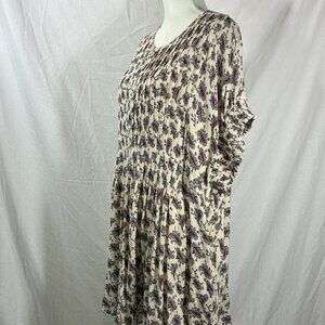Listicle size small shift dress